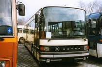 Setra S215 SL, aufgenommen im Mrz 1999 im GWZ der Neoplan NL in Oberhausen.