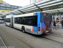 MAN Gelenkbus mit neuer Heck Werbung.Das Foto habe ich am 28.04.2011 gemacht.