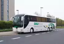 MAN von Dau Bus am Flughafen Hannover, am 17.04.2011.