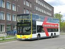 MAN Lion's City DD (Doppelstock) auf der Linie 100 nach S+U Bahnhof Alexanderplatz an der Haltestelle Hertzallee.