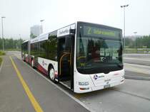 Wagen 161 der RVBW an der Haltestelle Ikea in Spreitenbach am 28.4.2011