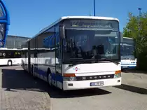 Setra 321 �L der K�stenbus GmbH am Rostock ZOB 30.04.2011