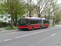 Bern mobil - NAW Swisstrolley Nr.02 unterwegs auf der Linie 20 in der Stadt Bern am 14.04.2011