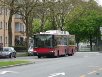 Bern mobil - NAW Swisstrolley Nr.08 unterwegs auf der Linie 20 in der Stadt Bern am 14.04.2011