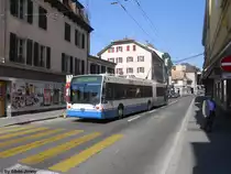 VMCV Nr. 6 (VanHool AG300T) am 26.4.2011 in Vevey, Hotel de ville