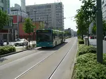Ein Mercedes Benz Citaro G mit EM Eukal Werbung am 30.04.11 in Frankfurt