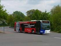 Wagen 285 der NVG befuhr am 26.4.11 die Linie 304 mit neuer Werbung. (Neunkirchen Spitzbunker)