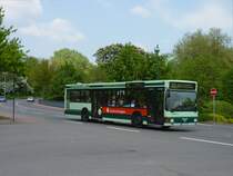 NVG-Wagen 243, einer der �ltesten Busse der NVG befuhr am 26.4.11 die Linie 302 Ottweiler Tulpenweg - Neunkirchen Storchenplatz. (Neunkirchen Spitzbunker)