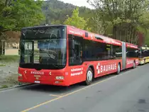 STI Thun - Nr. 122/BE 700'122 - MAN am 18. April 2011 bei der Schiffl�ndte Thun (mit Vollwerbung f�r  BAUHAUS )