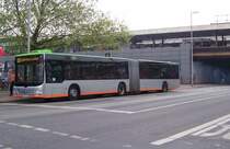 MAN Lions City an der Haltestelle Raschplatz in Hannover am 27.04.2011.