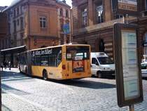 EvoBus MB O 530 G Euro2 am Platz  Place d'Armes  im lothringischen Metz. Wagen 0152, Baujahr 2001.