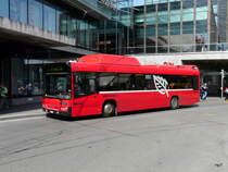 Bern mobil - Volvo 7700  Nr.129  BE 624129 bei den Haltestellen am Bahnhof Bern am 14.04.2011