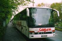 Setra S319 UL mit GT Front, aufgenommen im Juni 2002 auf der Ardeystrasse in Dortmund.