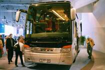 Setra S415 HDH, aufgenommen auf der IAA 2002 in Hannover.