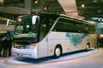 Setra S415 HD, aufgenommen auf der IAA 2002 in Hannover.