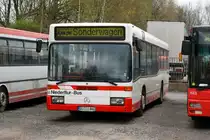 DSW21 1552, ein Mercedes O405 N vom Baumeier Omnibusbetrieb im Auftrag der DSW21. Aufgenommen am 11.04.2010 auf dem Abstellplatz vom BOB w�hrend der ersten Dortmunder Fotosonderfahrt.