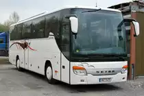 Setra S415 GT-HD, aufgenommen am 11.04.2010 auf dem Abstellplatz vom Baumeier Omnibusbetrieb in Dortmund w�hrend der ersten Dortmunder Fotosonderfahrt.