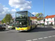 MAN Lion's City DD (Doppelstock) auf der Linie 172 am U-Bahnhof Rudow.