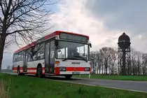 DSW21 1555, ein Mercedes O405N vom Baumeier Omnibusbetrieb im Auftrag der DSW21. Aufgenommen am 11.04.2010 am Wasserturm in Dortmund Lanstrop w�hrend der ersten Dortmunder Fotosonderfahrt.