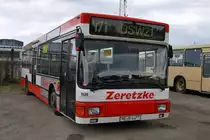 DSW21 1526, ein MAN NL 202 von Zeretzke Reisen im Auftrag der DSW21. Aufgenommen am 11.04.2010 auf dem Abstellplatz von Zeretzke Reisen in Castrop Rauxel w�hrend der ersten Dortmunder Fotosonderfahrt.