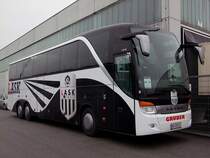 SETRA S416HD im Einsatz f�r den Fu�ballverein LASK;110219