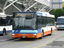 TPG - MAN Nr.48..  GE 960096 unterwegs auf der Linie 28 bei der Haltestelle Neben dem Flughafen in Genf am 07.05.2011

