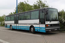 Linie 304 Jarmen-Demmin-Rostock Hauptbahnhof/Sd abgestellt in Hhe Busbahnhof Rostock Hbf/Sd.(20.05.2011)