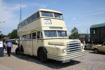 Berliner Doppelstockbus auf dem Familienfest im Magdeburger Handelshafen am 22.5.2011