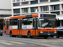 TPG Genf - Mercedes O 405 Nr.599  GE 96262 unterwegs auf der Linie 1 in der City von Genf am 15.05.2011