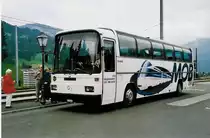 Aus dem Archiv: MOB Montreux - BE 220'965 - Mercedes O 303 am 29. August 1999 beim Bahnhof Gstaad