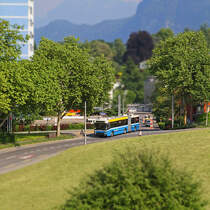 Ein mittelmssiges Bild vom NAW/Hess/Siemens BGT 5-25 Nr. 190 der vbl hat mich dazu bewegt einmal den Tilt-Shift-Effekt zu testen. Das Ergebnis ist dieses Bild, nicht ganz Standard, aber vielleicht gefllts ja dem einen oder anderen hier. (Orginalbild aufgenommen am 23. Mai 2011)