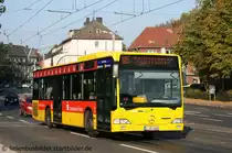 EVAG 4006 (E VG 4006) mit Werbung f�r die Sparkasse Essen. Aufgenommen auf der Rellinghauserstr. mit SEV f�r die Linie 105 am 13.10.2010.