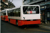 Aus dem Archiv: TL Lausanne - Nr. 920 - Lanz+Marti/Hess Personenanh�nger am 21. M�rz 1999 beim Bahnhof Lausanne