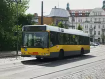 Volvo V7000 als SEV f�r die Stra�enbahnlinie 61 zwischen Schlo�platz K�penick und Rahnsdorf Waldsch�nke an der Haltestelle K�penick Bahnhofstra�e/Lindenstra�e.