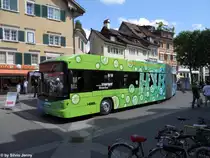 BS 59326 (Hess Swisshybrid) am 28.5.2011 in Winterthur beim Graben. Hess testet in Zusammenarbeit mit V�V (Verband �ffnetlicher Verkehr), STI, SBW, tl, Postauto, BSU, tpg und BVB diesen Hyrindbus. Im Juni wird er in Winterthur auf den Linie 2 und 3 zum Einsatz kommen. Vor diesem Einsatz wurde er der Winterthurer Bev�lkerung vorgestellt.