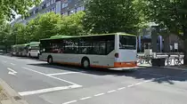 Mercedes Citaro von Typ1 an der f�hrt die Haltestelle Peiner Stra�e in Hannover an 06.06.2011 an.
