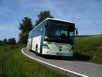 Dynamisches Bild einen stehenden Bus - den MB Intouro 2K3 9987 habe ich zwischen Milikov (Miltigau) und Podlesi (Markusgrn) am 23. Mai 2011 gestoppt und augenommen.
