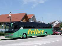 SETRA S416GT wartet auf seine Fahrgste;110604