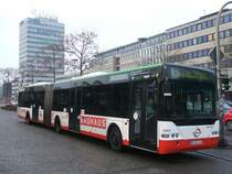 Bogestra Wagen  0263 ,Neoplan Gelenkbus ,Werbetr�ger von BAUHAUS,
heute als Linie CE 31 von Bochum Hbf/Bbf. nach Hattingen Mitte S,
in Ruhestellung.(23.12.2007)