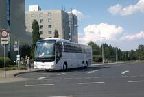 MAN Lion´s Coach, am Flughafen Hannover am 05.06.2011.
