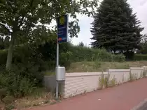 Bushaltestelle (Ankunft der Linien 128 & 129) in Hannover Wettbergen), am 07.06.2011.