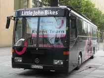 Dieser Mercedes Promotionbus stand am 21.08.2011 in der Chemnitzer Innenstadt.