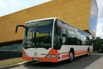 Mercedes Citaro   PVG Burgenlandkreis , Pendelbus vor der  Arche Nebra  am Fundort der Himmelsscheibe von Nebra, Sachsen-Anhalt, 12.06.2011