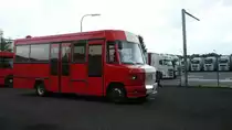 Ein Mercedes Kleinbus mit Linienbestuhlung am 19.06.11 geknipst