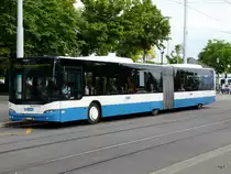 VBZ - Neoplan Nr.560 ZH 730560 unterwegs auf der Linie 165 in der Stadt Z�rich am 10.06.2011