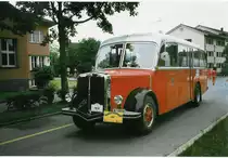 Aus dem Archiv: R�llin, Rotkreuz - ZG 32'459 - FBW/R&J (ex AFA Adelboden Nr. 1) am 14. Juni 1998 in Uster, Z�richstrasse