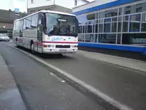 WW-GJ 105 der Firma Orthen-Reisen mit Werbung f�r die Brauerei Fohr. Der ehem. Reisebus f�hrt morgens den Linienverkehr zwischen Kesselheim und Koblenz Hauptbahnhof. Aufgenommen am 24.6.2011 in der Kurf�rst-Sch�nborn-Stra�e/Kesselheim. 