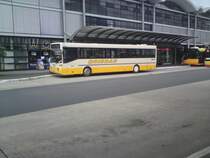 Mercedes-Benz O407 (Nummer unbekannt) der Firma  Griesar  aus Ebernhahn, aufgenommen am 24.6.2011 am Hauptbahnhof in Koblenz. 