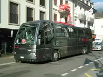 Aus Italien: Sophia Rent - ED 409 FG - Iveco am 27. Juni 2011 in Interlaken, Zentralplatz