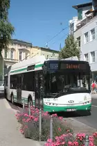 Solaris Trollino 18AC, Obus 051 der BBG-Eberswalde verl�sst die Haltestelle Friedrich-Ebert-Stra�e am 28.06.2011.